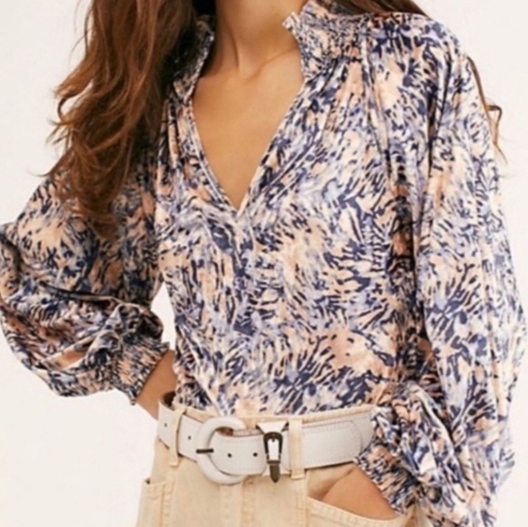 FREE People | EUC Go Get Em Top Blouse Crushed Velvet Size S - Picture 3 of 11